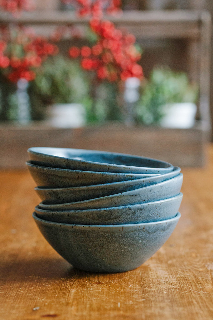 http://www.bugpottery.com/cdn/shop/products/Cereal_Bowl_1024x1024.jpg?v=1618090879